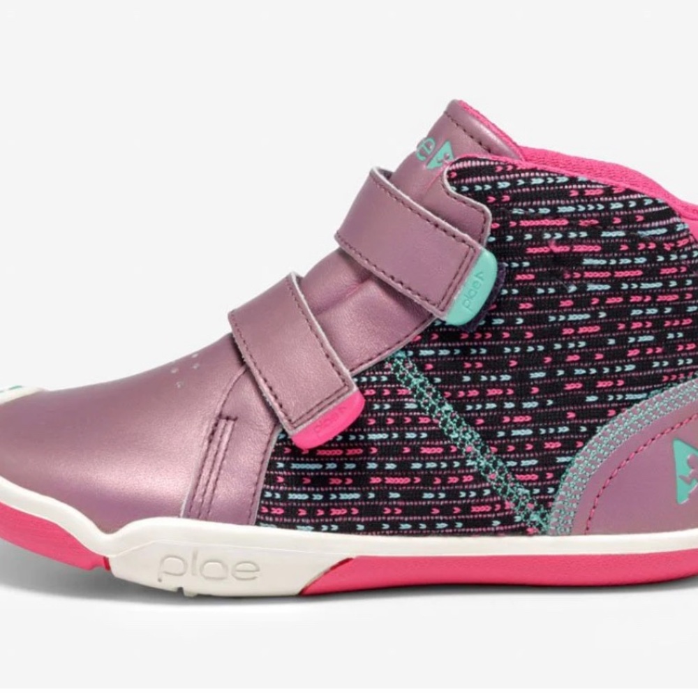 Plae MAX sneakers high top size 12